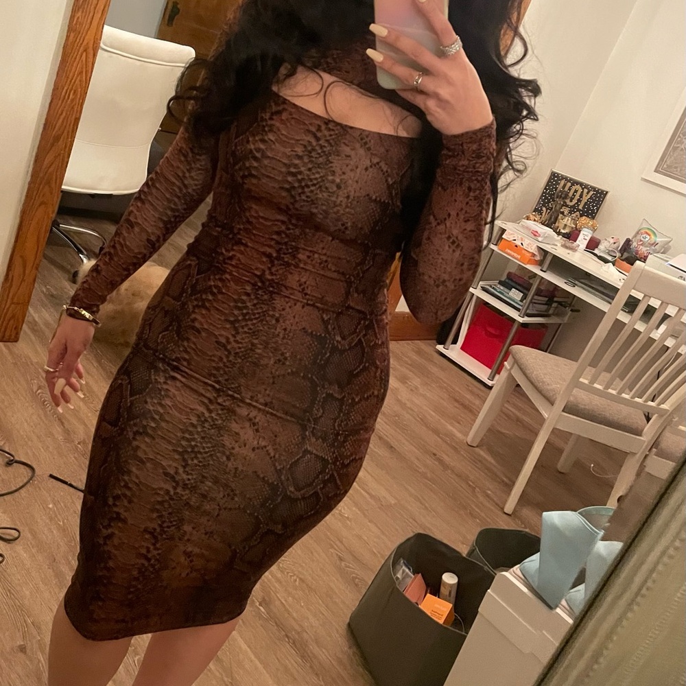 Bar III Brown Long Sleeve Dress